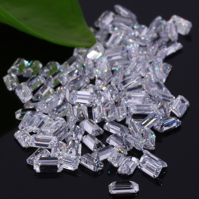 Diamanti sintetici HPHT 2.0-3.3 A 2.9-4.5mm Bianco Smeraldo Forma DEF Colore VVS Chiarezza