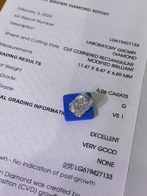 6.06ct Blu intenso di lusso, di laboratorio, diamanti radianti, taglio brillante.
