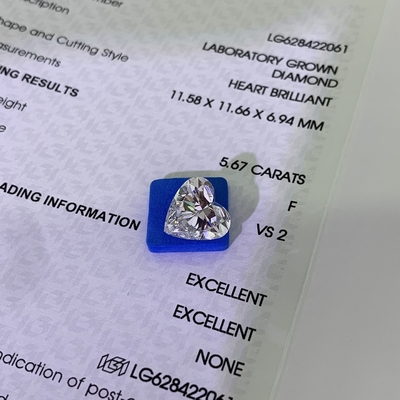 Diamanti sintetici di 5,67 carati prodotti in laboratorio VS2 Chiarezza F Colore