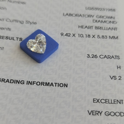 3.26ct Laboratorio a forma di cuore Diamante CVD H VS2 2EX N IGI LG539231988