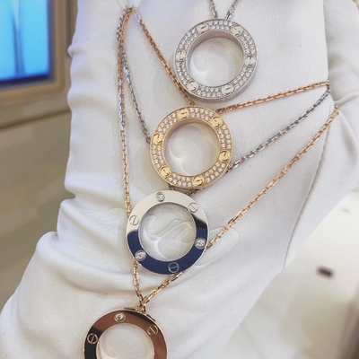 GH VS 18k Collare d'oro massello con pendente d'amore in diamanti